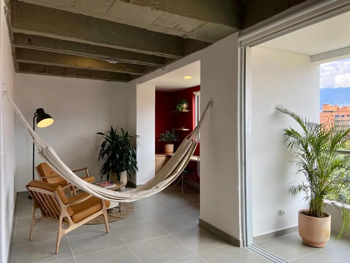 Captivating 2Br With Balcony In Laureles Medellin 0*,