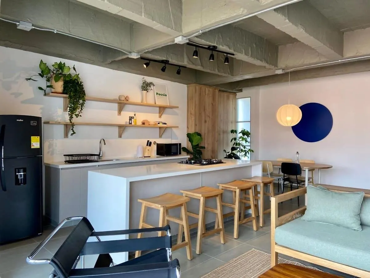 Captivating 2Br With Balcony In Laureles Medellin Apartment